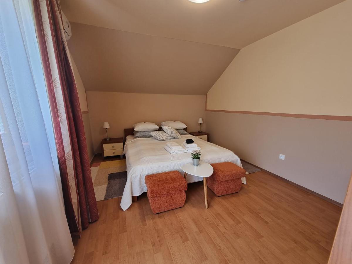 Abigel 2 Vendeghaz Hotel Miskolc Exterior photo