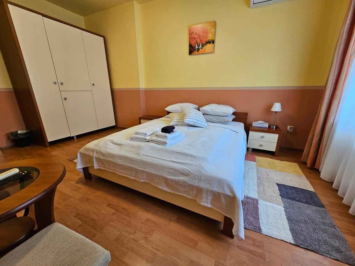 Abigel 2 Vendeghaz Hotel Miskolc Exterior photo